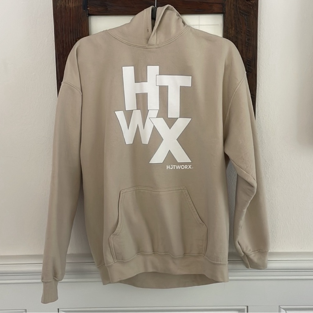 Hotworx sweatshirt